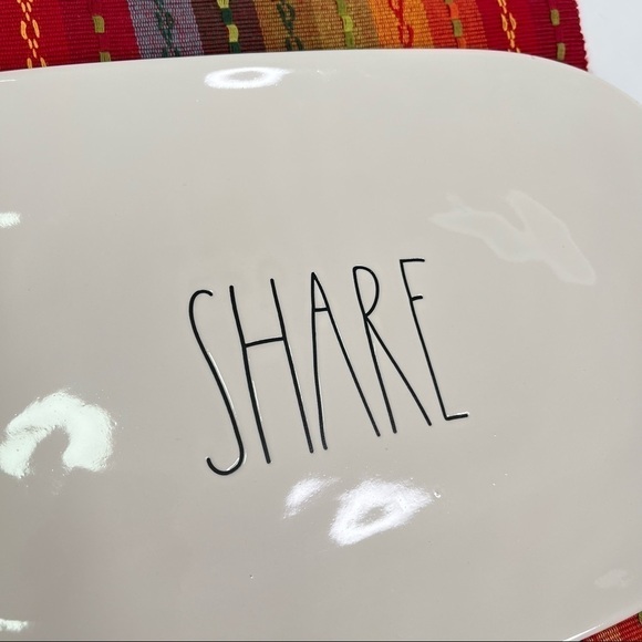 NEW Rae Dunn “SHARE” White Oval Ceramic Dinner Serving Thanksgiving 15” Platter - Picture 2 of 8